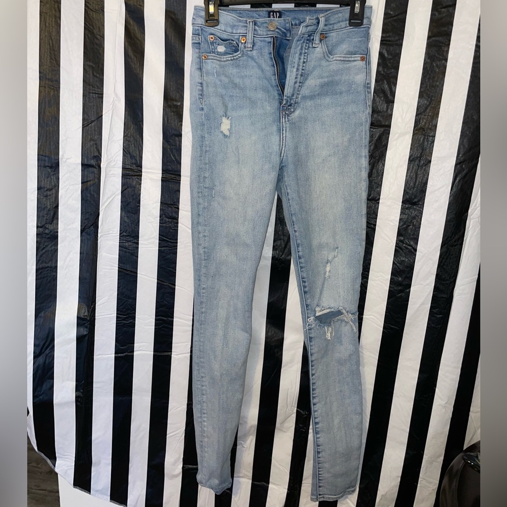 GAP True Skinny Jeans